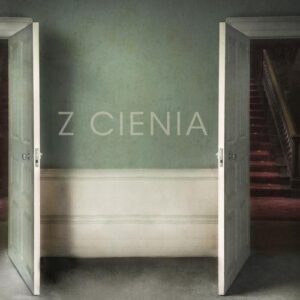 Z cienia
